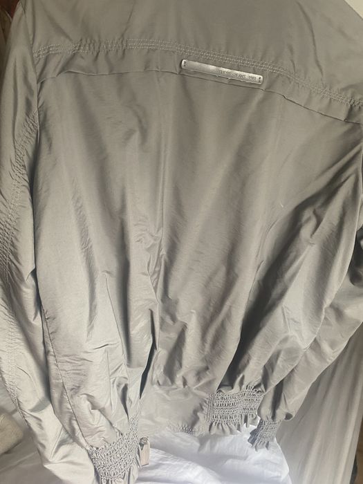 Blusao Guess Cinzento L