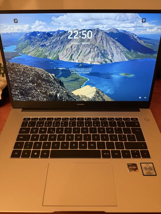 Huawei MateBook D15
