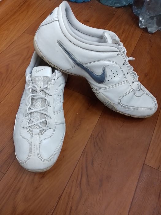 Кроссовки  NIKE, 44- 45 размер. Кожа.