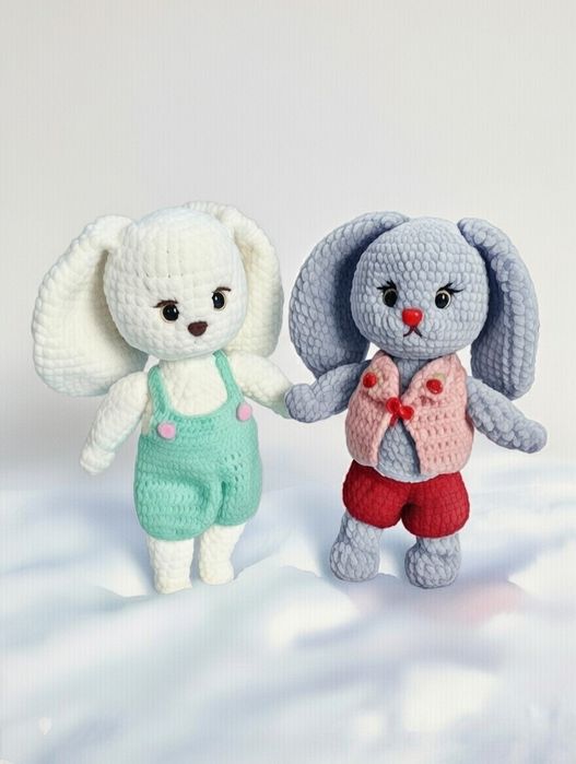 Плюшеві зайченятка ручної роботи