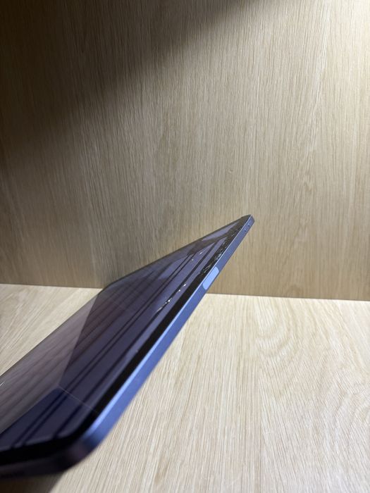 Ipad air 5th(a2588)(опис)