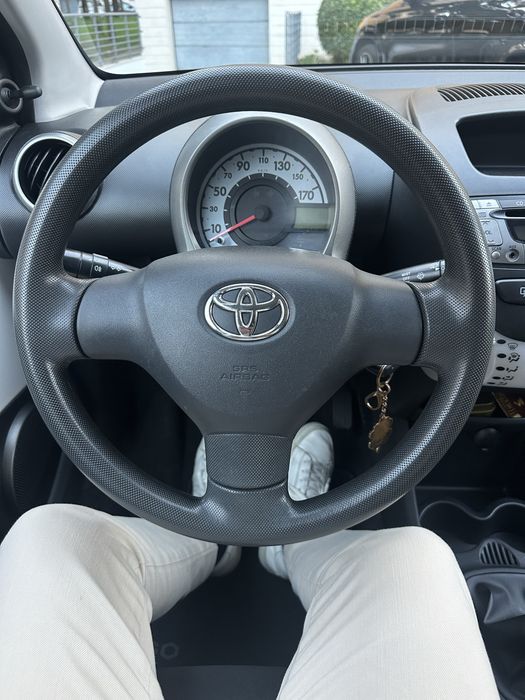 Toyota Aygo 1.0 AC | Revisões na Toyota c/ fatura