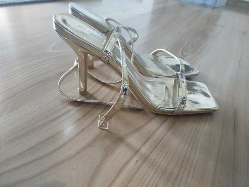 Złote szpilki sandały na obcasie rozm. 38 Glamorous