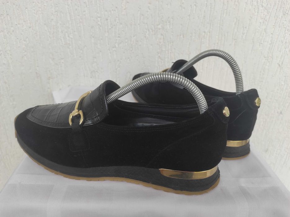 Брендовие кожанние туфли Russell & Bromley р.38.5-39