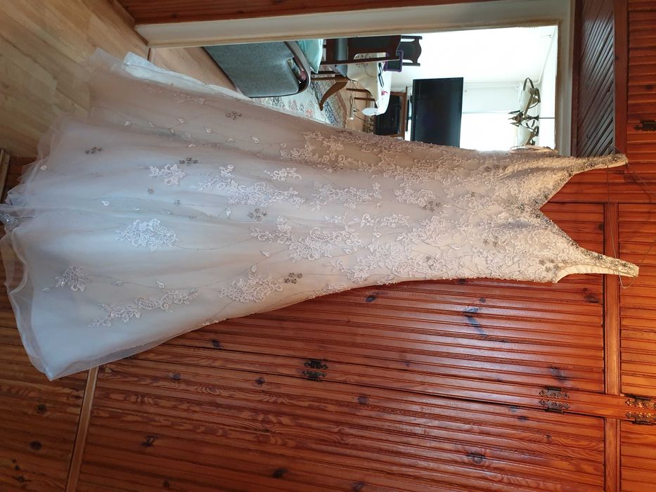 Markowa suknia Slubna