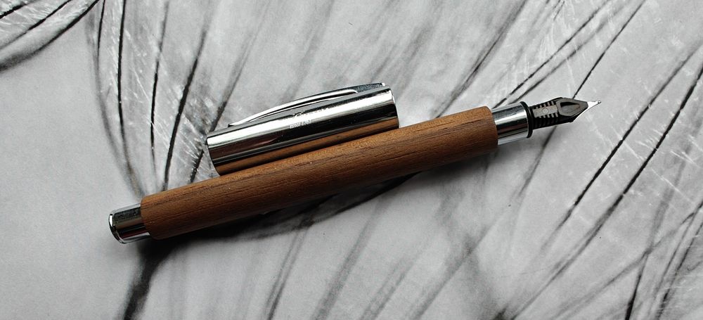 Pióro wieczne Faber Castell Ambition drewno z pudełkiem