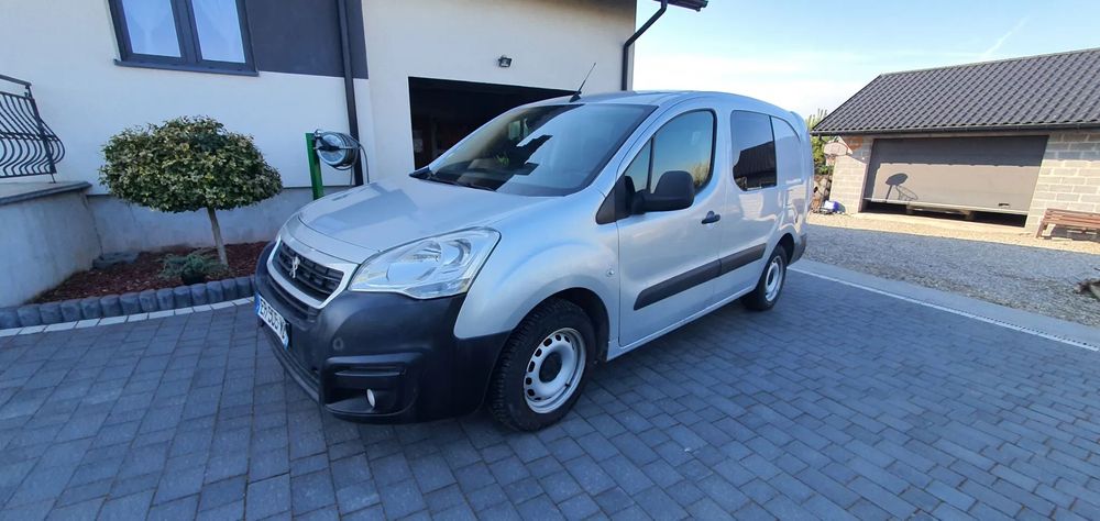 Peugeot Partner Peugeot Partner 2017r wersja LONG 1.6 HDI