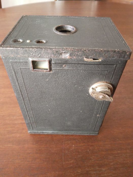 Máquina fotográfica "caixote" para colecionadores