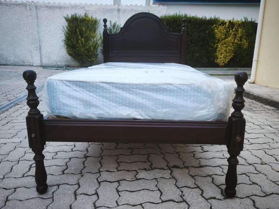 Cama solteiro + colchão