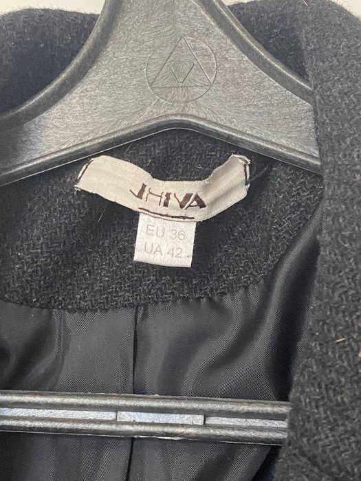Темно сіре пальто жіноче jhiva