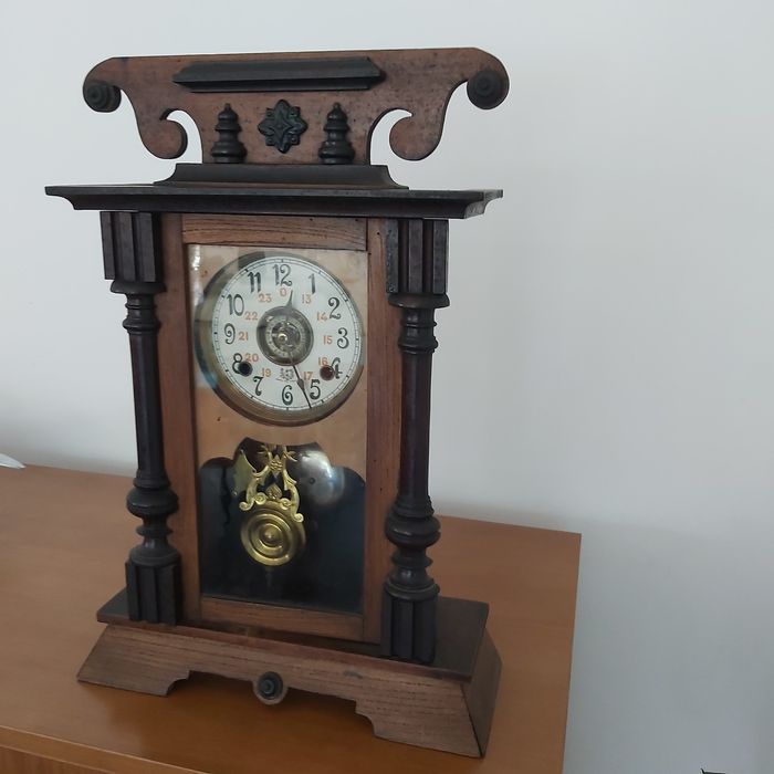 Relógio antigo - mais de 50 anos