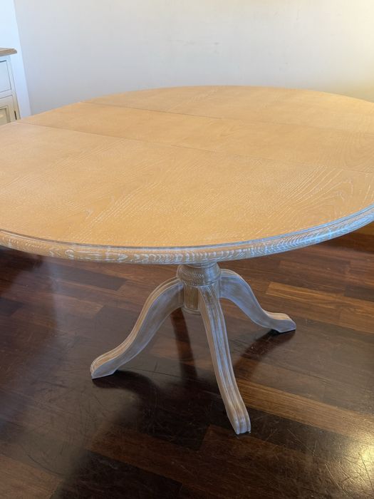 Mesa de Madeira extensível