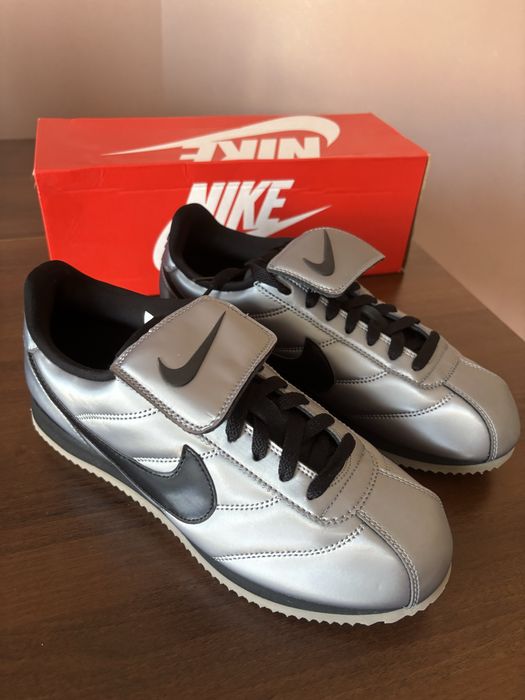 Чоловічі кросівки Nike Cortez Leather Metallic Grey Black
