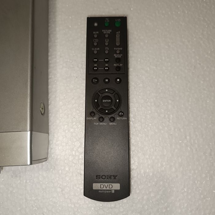 Leitor CD DVD Sony DVP-NS305 com Comando  Testado a funcionar