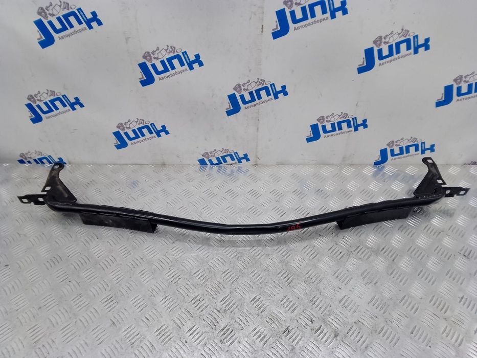 Распорка  передних стоек 95B803228 для Porsche Macan Typ 95B 2014-2018