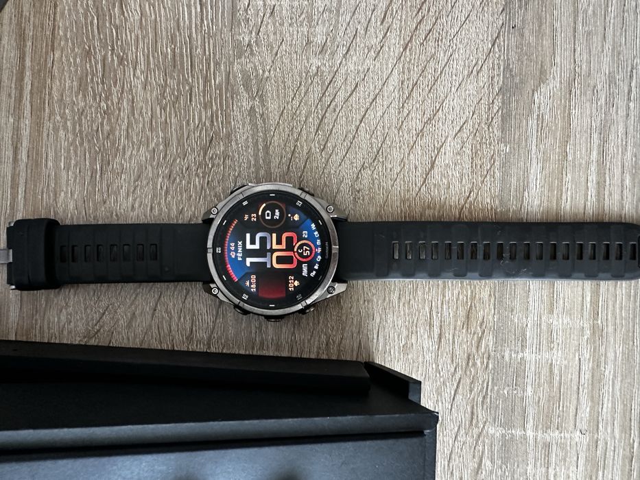 Смарт-годинник garmin fenix 8 47mm, amoled