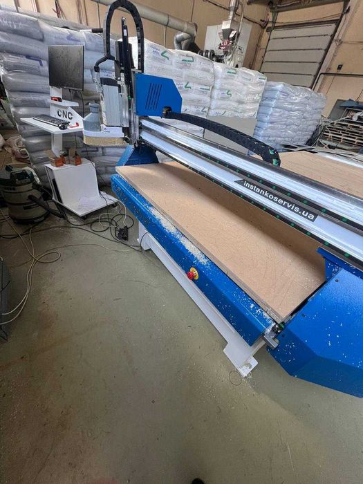 Фрезерування та порізка на ЧПУ | Пластик, МДФ, ДСП