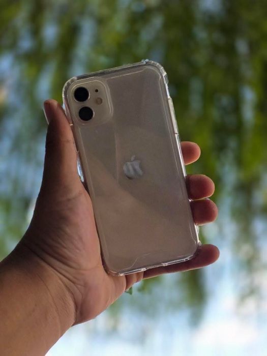 Vendo ou troco iphone 11 64gb