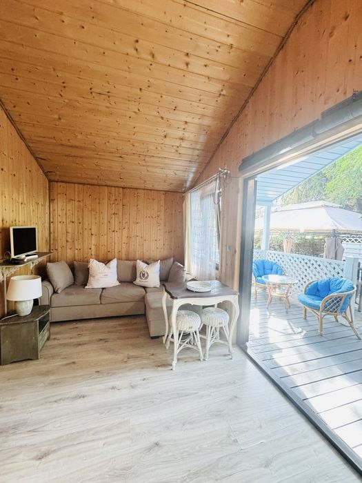 Ogrodzony na wylacznosc PROWANSJA II  Pobyt z psem. Plac zabaw.