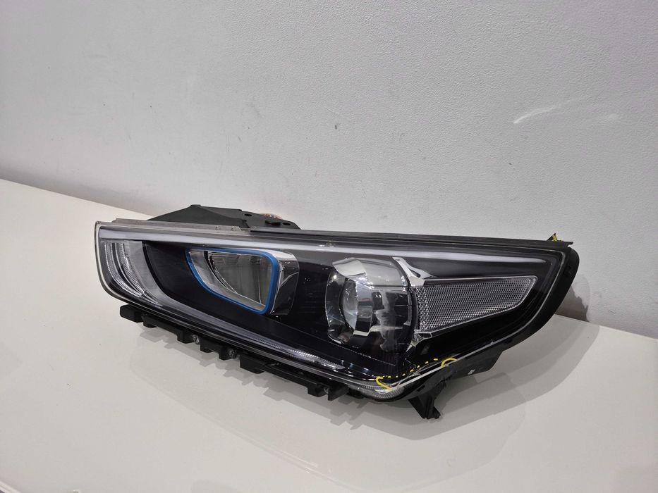 Hyundai Ioniq 16- Lampa reflektor lewy FULL LED 7PIN EU oryginalny