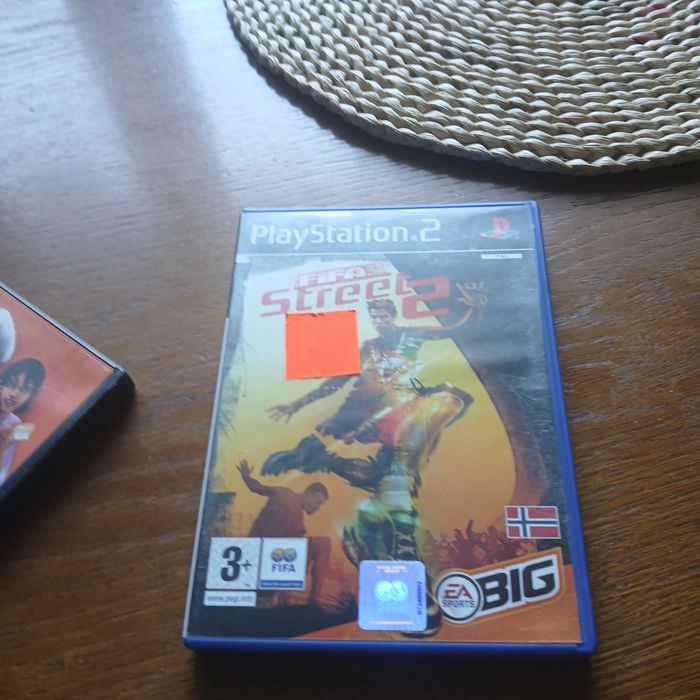 Sprzedam gry do ps 2 i pc