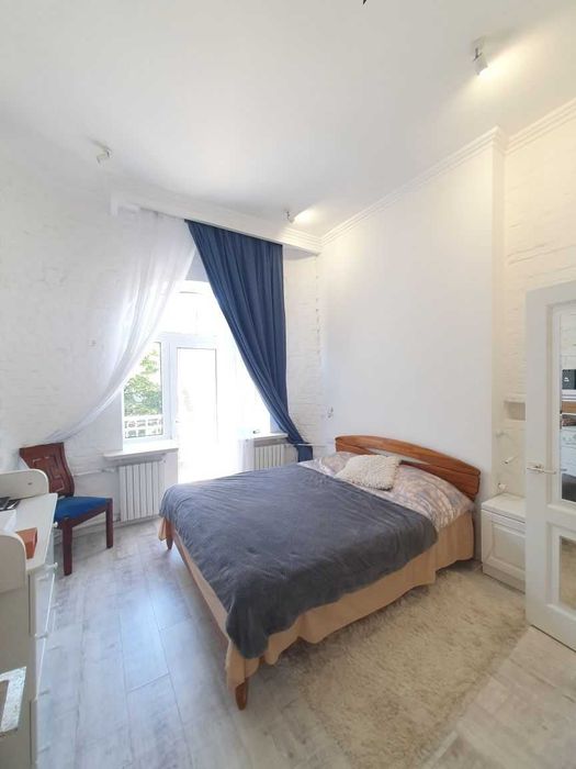 Продам 3-комнатную Центр парк Шевченко Жуковского Нагорный !