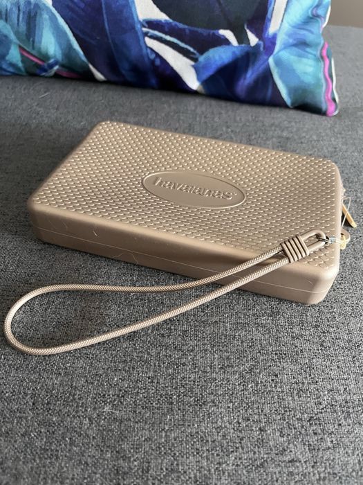 Carteira Aunts&Uncles e Bolsa Havaianas