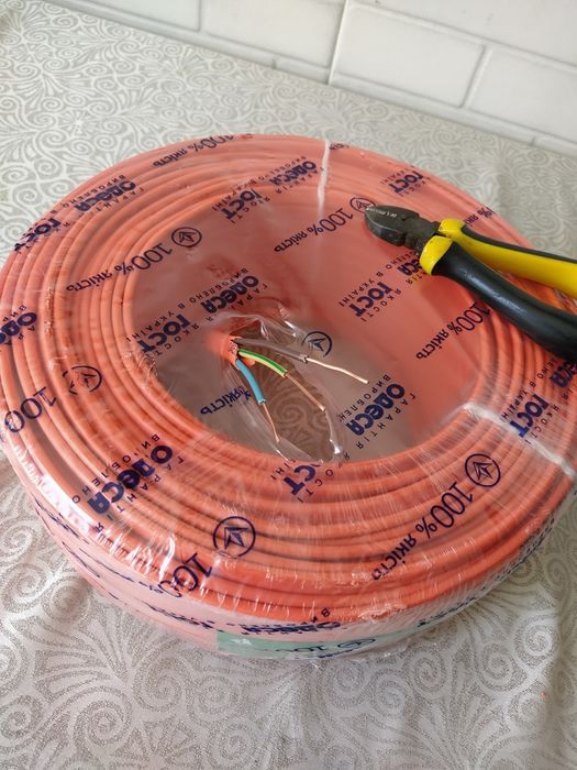 кабель/провод 3*2.5  ввг
все новое,в заводской упа