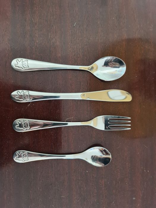 Conjunto 4 talheres INOX criança