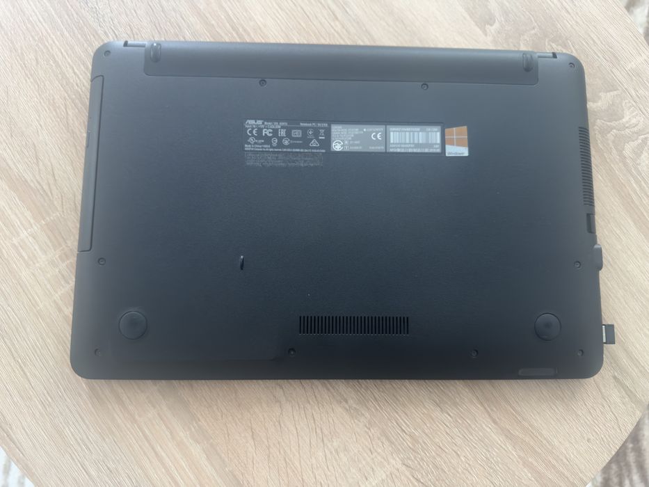 Portátil Asus 15.6” | i5 | 8 GB RAM | SSD Rápido | impecável