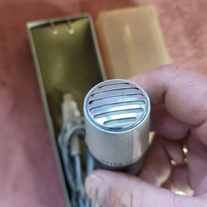 Stary mikrofon Unitra Tonsil PRL ⁴¹