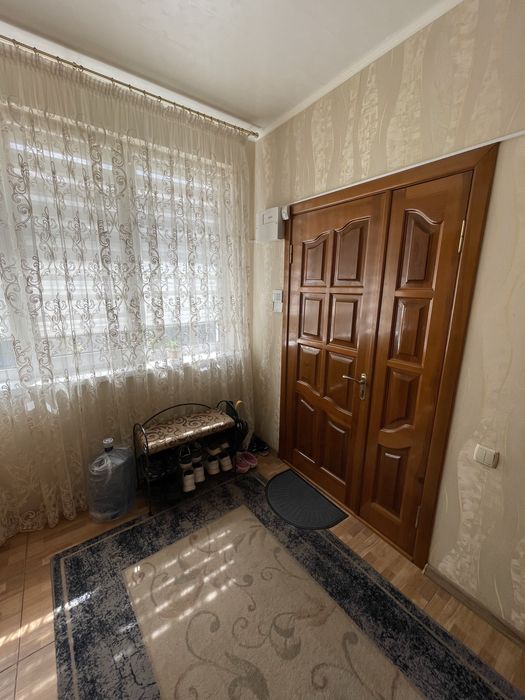 Продам будинок з меблями та технікою м.Гайсин