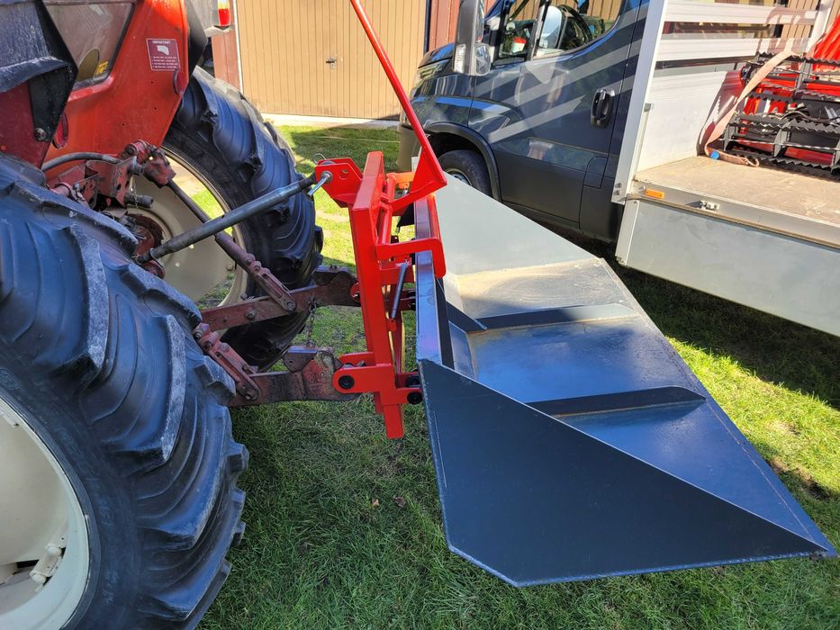 szufla wzmacniana łycha z kiprem kiper łyżka na tył ciągnika paczka