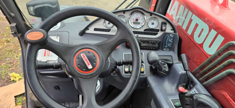 Навантажувач телескопічний manitou 634