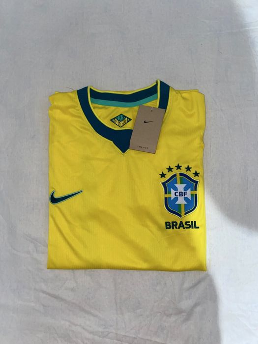 Blusa do Brasil perfeita para usar neste calor