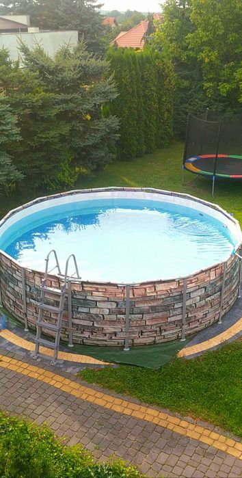 Duży basen ogrodowy stelażowy Bestway na całe lato!