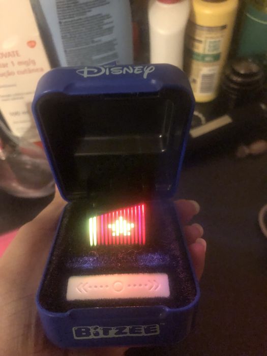 bitzee disney interativo430806554127912962