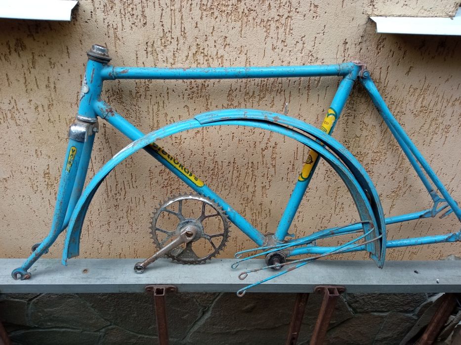 Велосипед подростковый.Запчасти!типа Орленок.