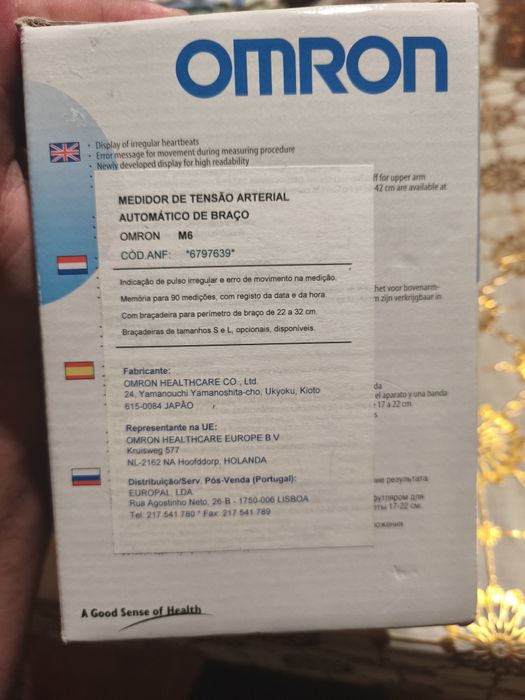 Medidor de tensão Arterial Omrom M6