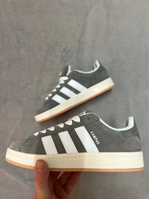 Adidas Campus szary R.39