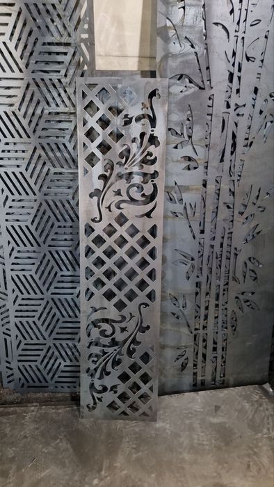 Лазерна різка металу Декоративні металеві вставки Ворота жалюзі Паркан