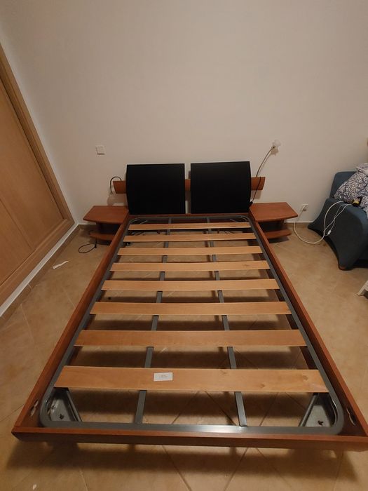 Cama de casal 140x190cm