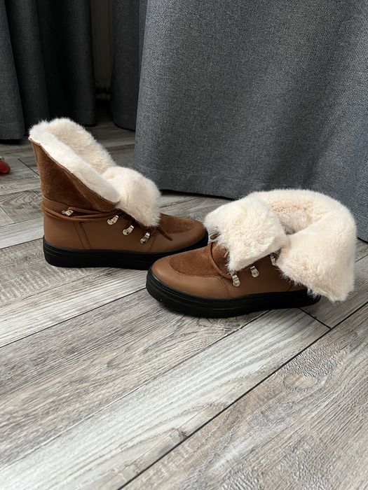 Шкіряні ботінки