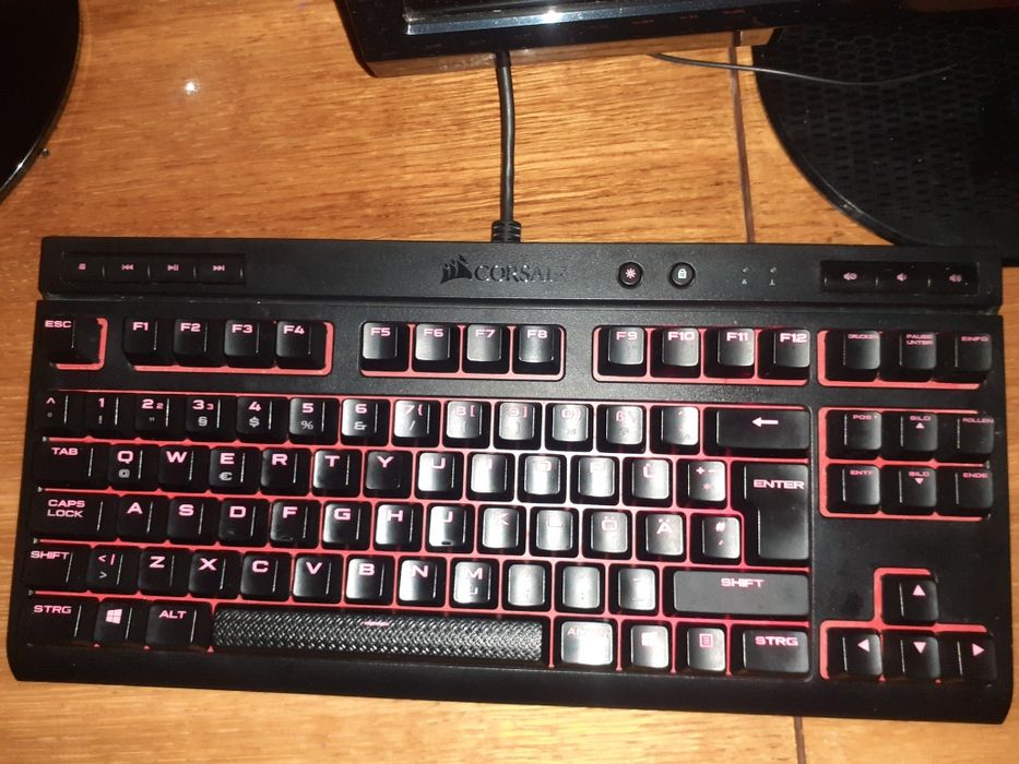 Клавиатура Corsair k63