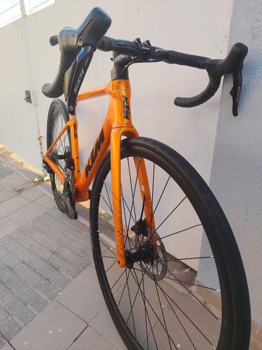 KTM Revelator carbono 105 DI2
