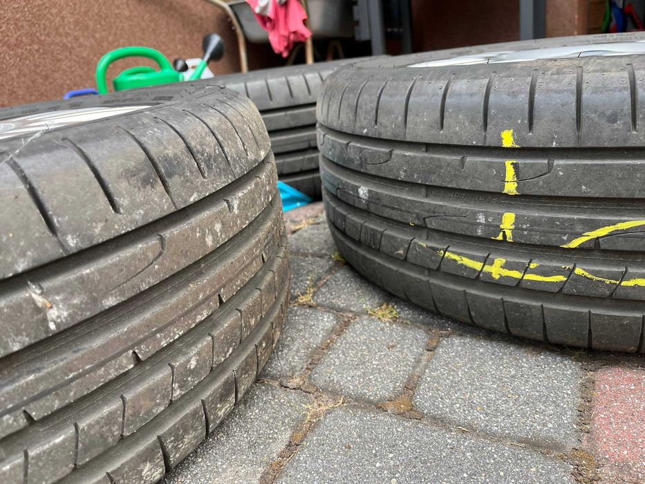 Opona Letnia Dunlop z Alufelgami R17 235/45 4x