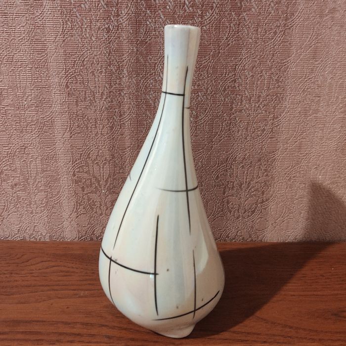 Штоф ваза мінімалізм