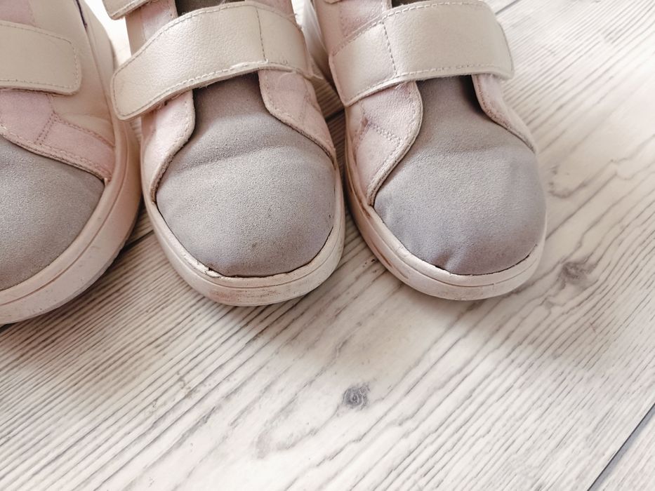 Buty wiosenne dla bliźniaczek 34
