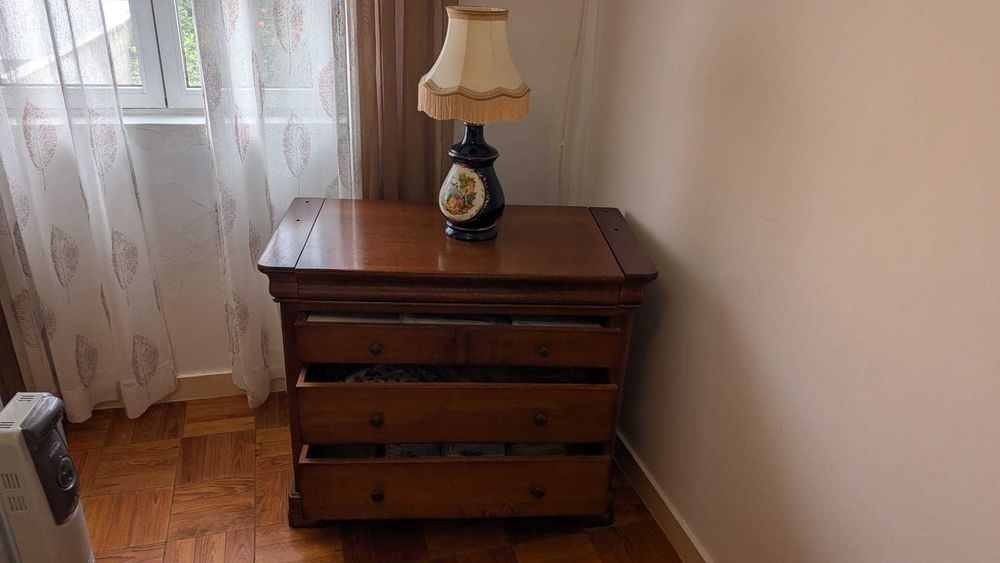 móvel escrivaninha em madeira maciça