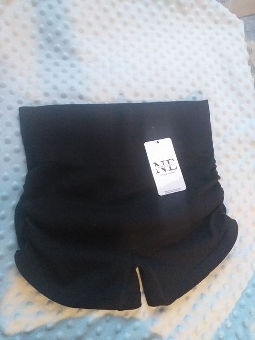 Spodenki nowe czarne xs/s z push upem